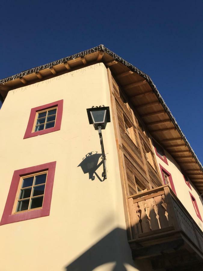 Grizzly Haus Panzió Varena Kültér fotó