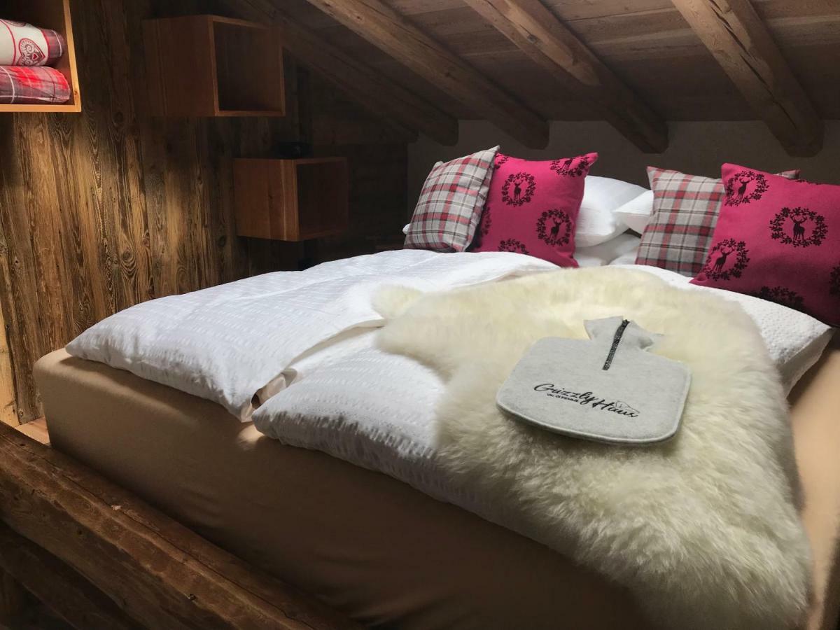 Grizzly Haus Panzió Varena Kültér fotó