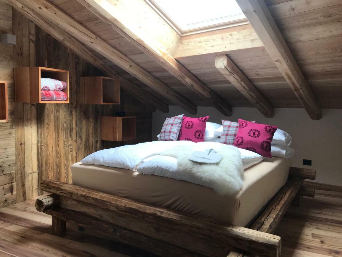 Grizzly Haus Panzió Varena Kültér fotó