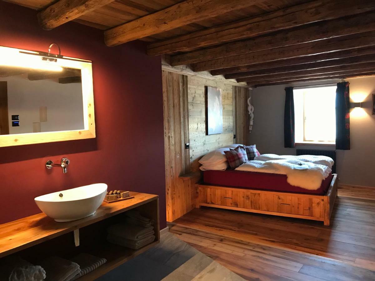 Grizzly Haus Panzió Varena Kültér fotó