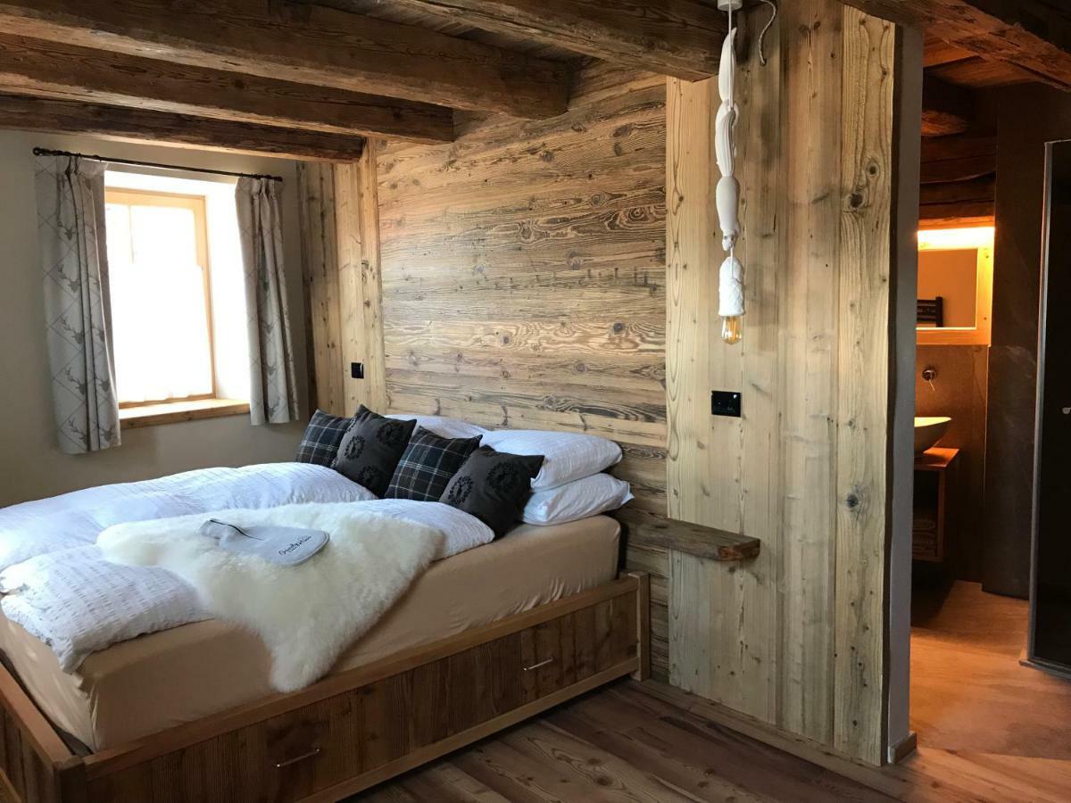 Grizzly Haus Panzió Varena Kültér fotó